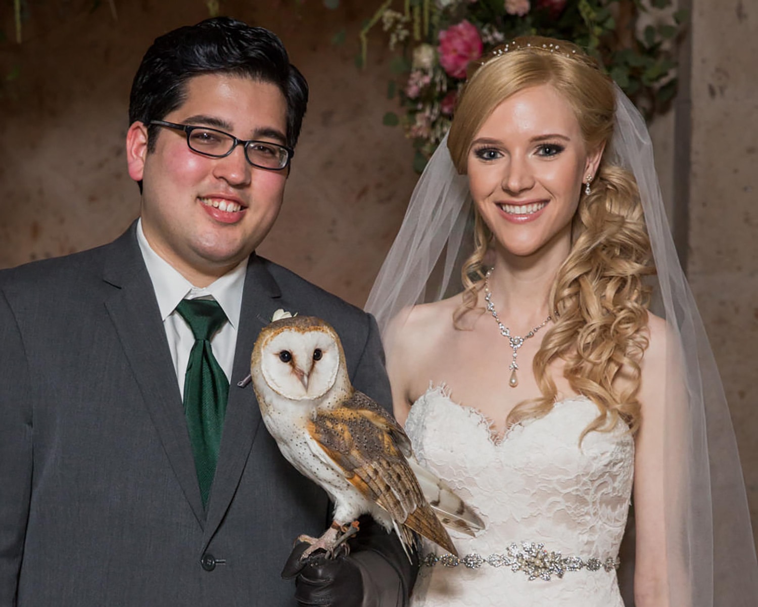 harry-potter-wedding-owl-ring-bearer-min