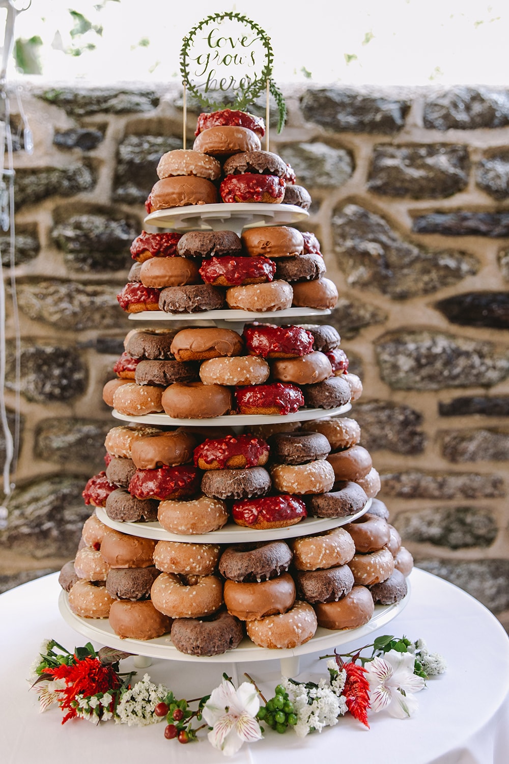 torre-donut-rosquinha-casamento-min