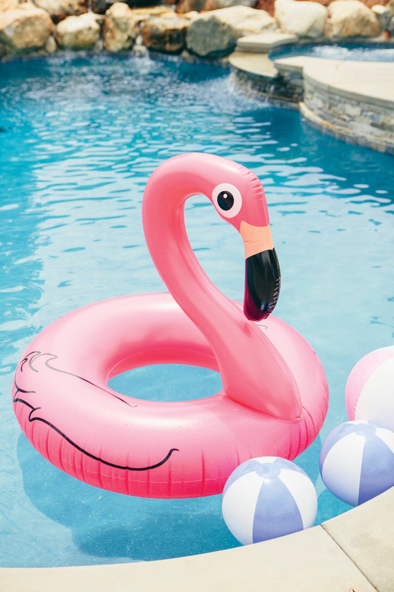 flamingo-inner-tube-min
