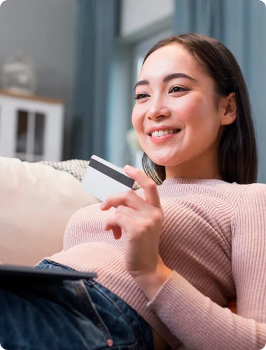 Facilidade no Pagamento da Lista de Casamento Online Mulher com cartão de crédito